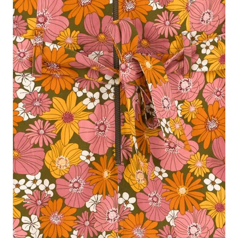 Joanie Floral Short Sleeve Jumpsuit - Picture 4 of 12